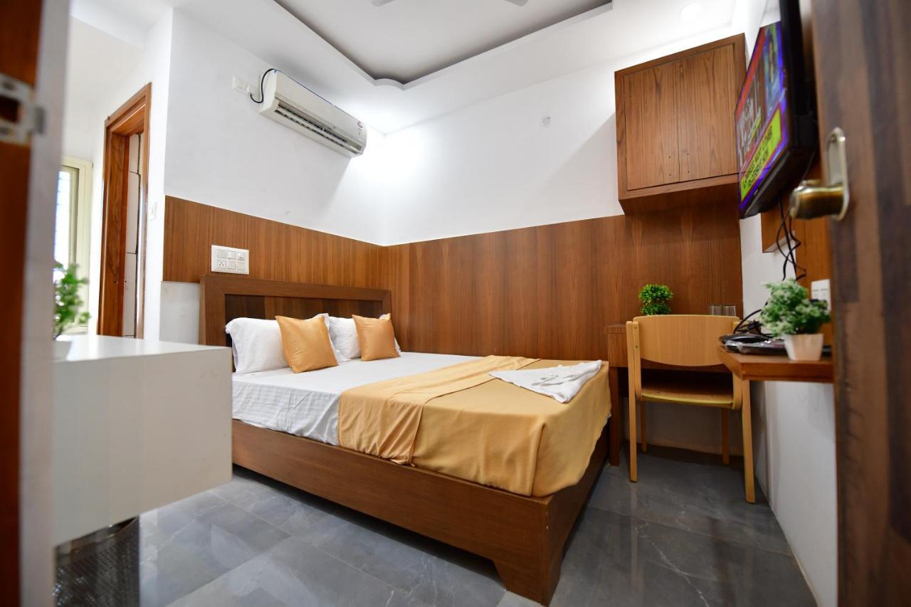 Hotel Surya Lodge مَسّور المظهر الخارجي الصورة