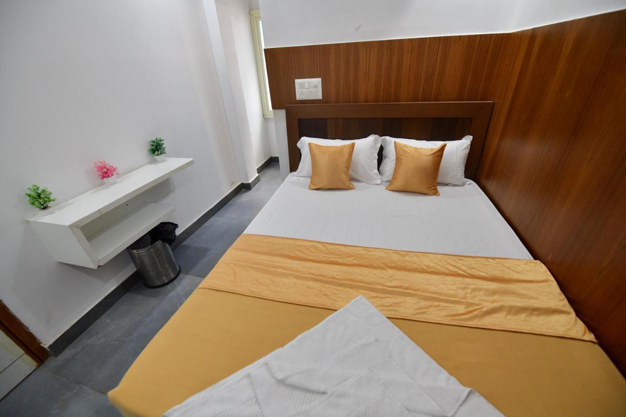 Hotel Surya Lodge مَسّور المظهر الخارجي الصورة